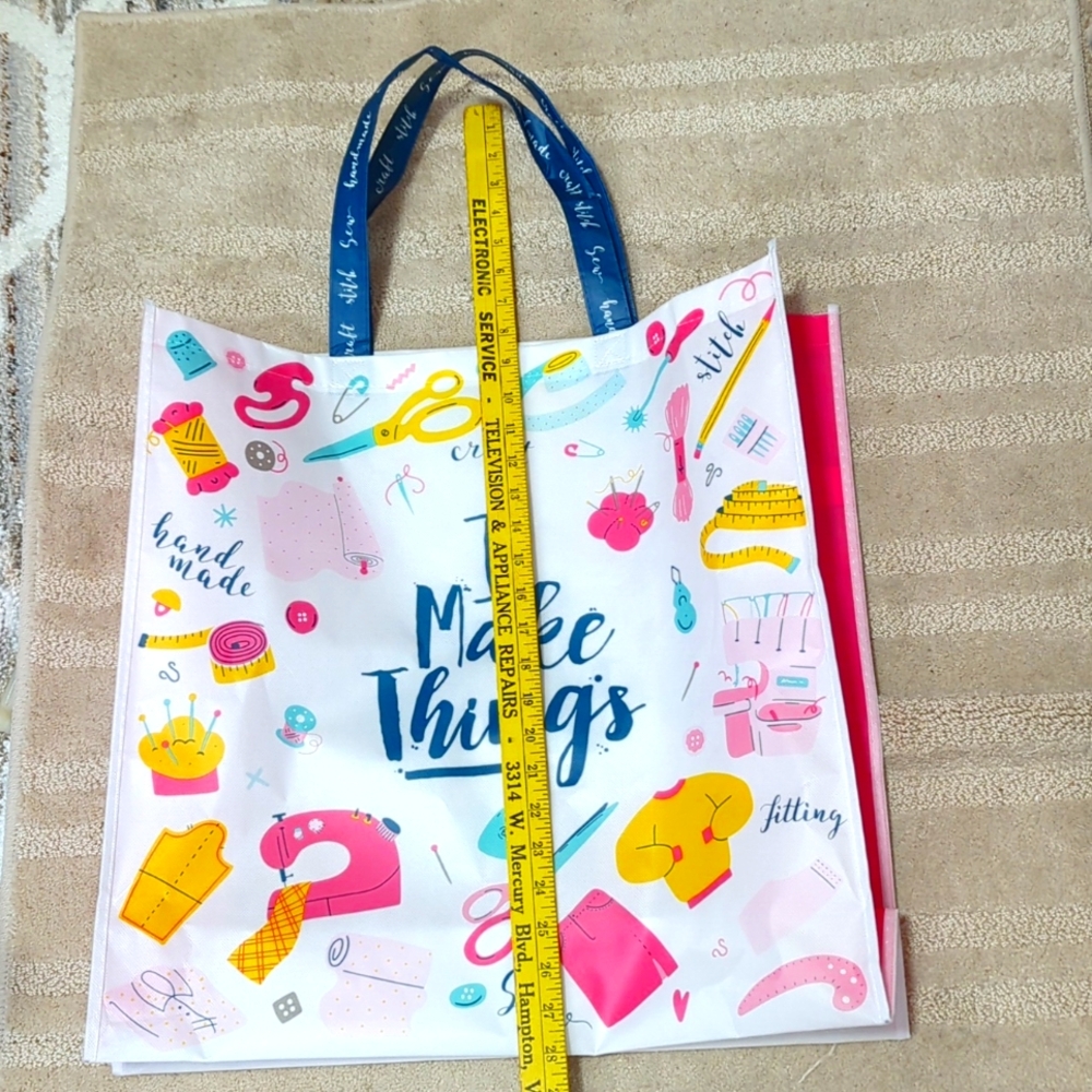 Study Huge "I Make Things" Tote Bag. NWT Crafters Bag - Picture 3 of 13
